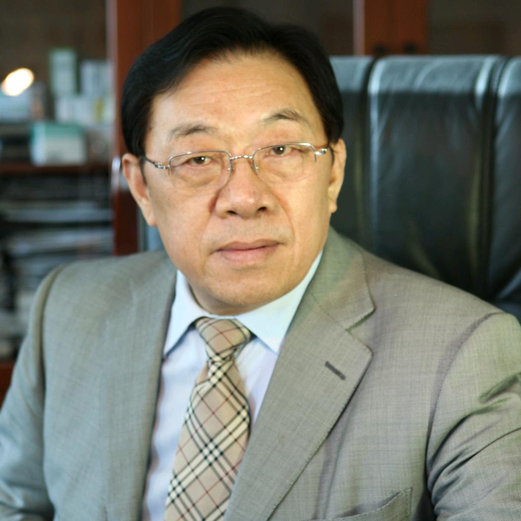 于伟仕