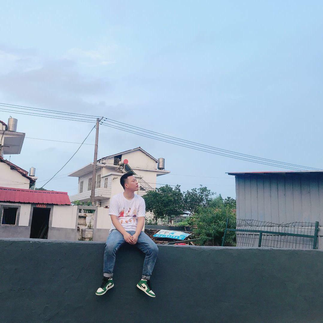 抖音小刘