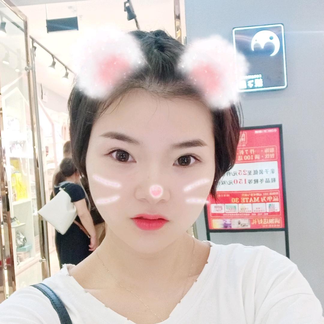 琳琳大