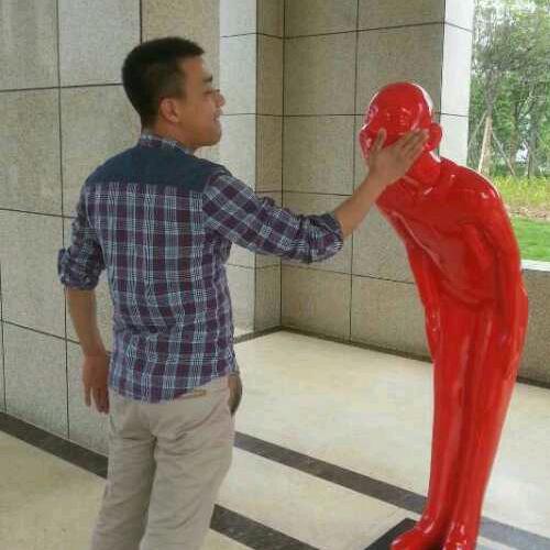 李张伟