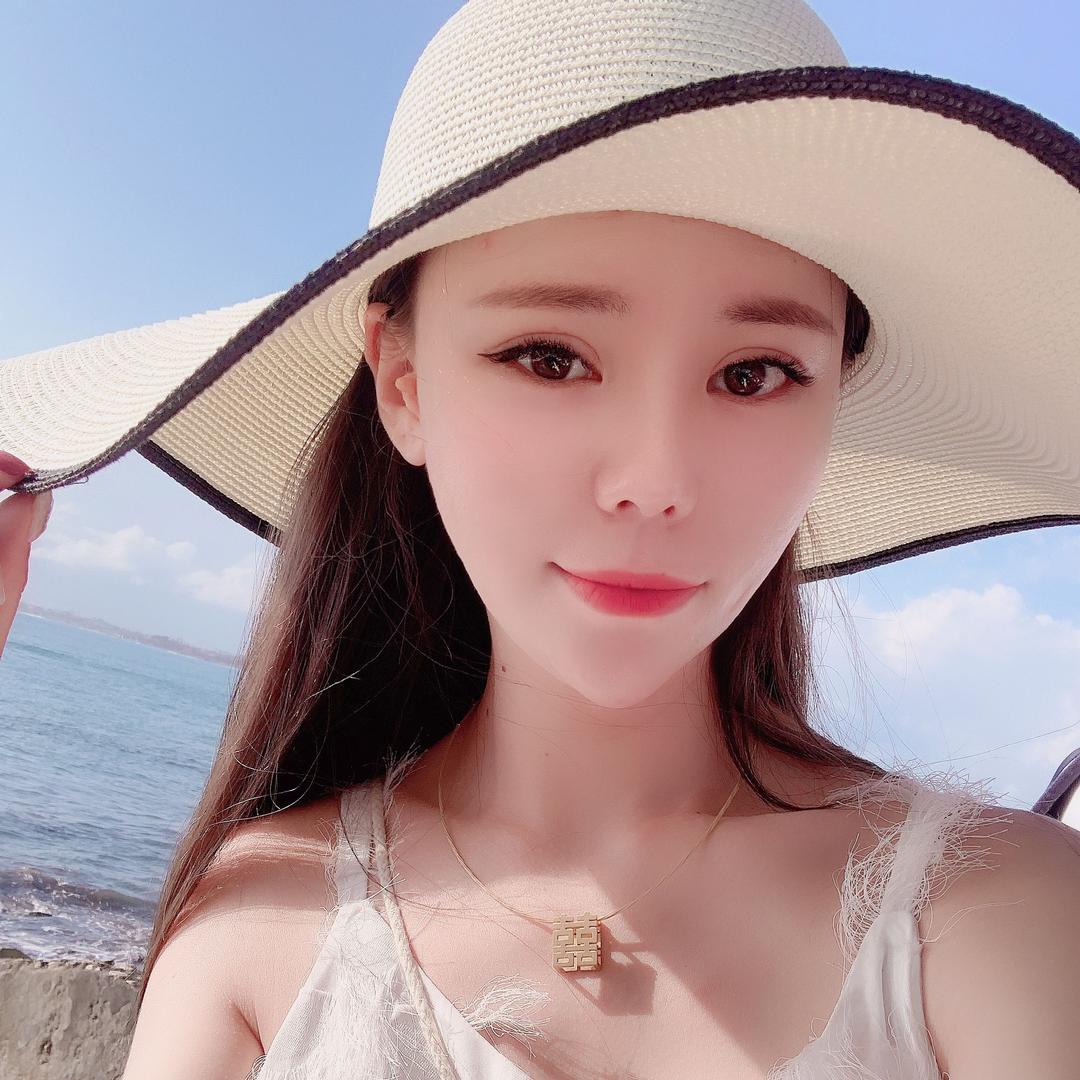 阿霞Lucky Girl