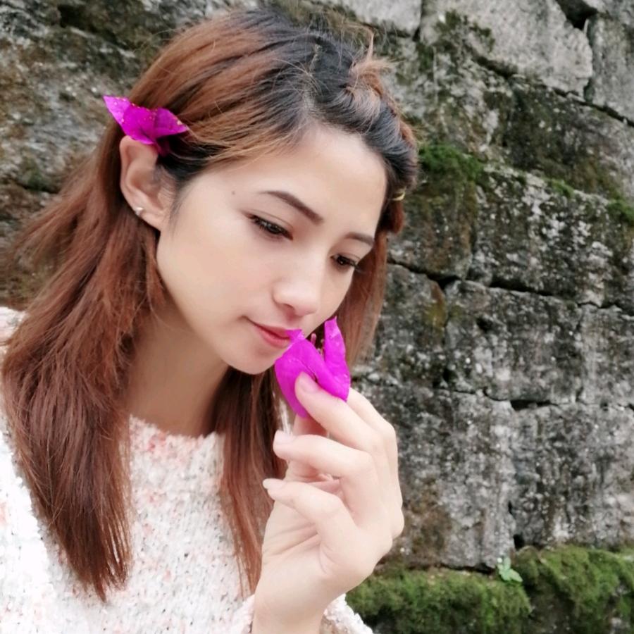 像极了小丑