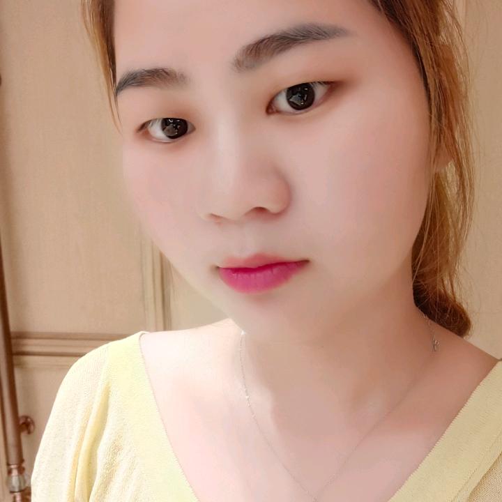 积极向上 又有点偏见