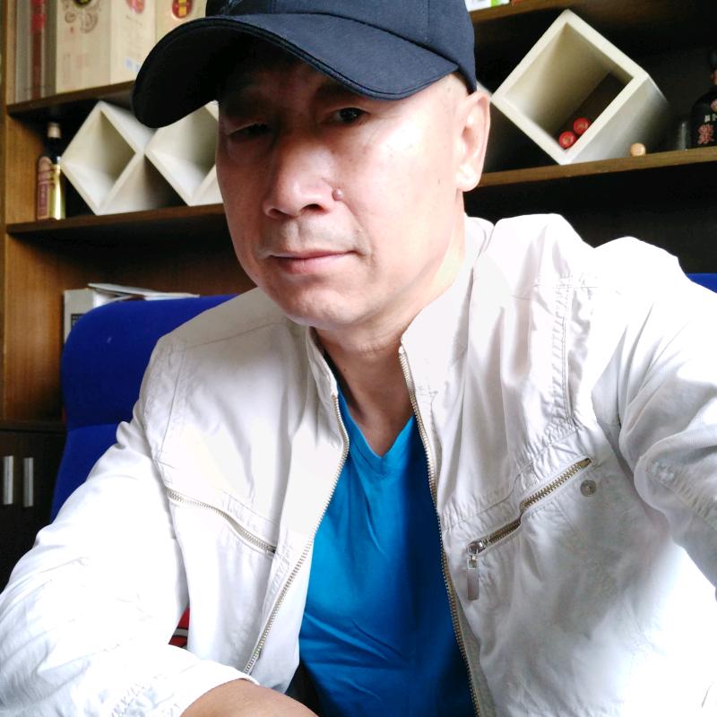 高原雄鹰