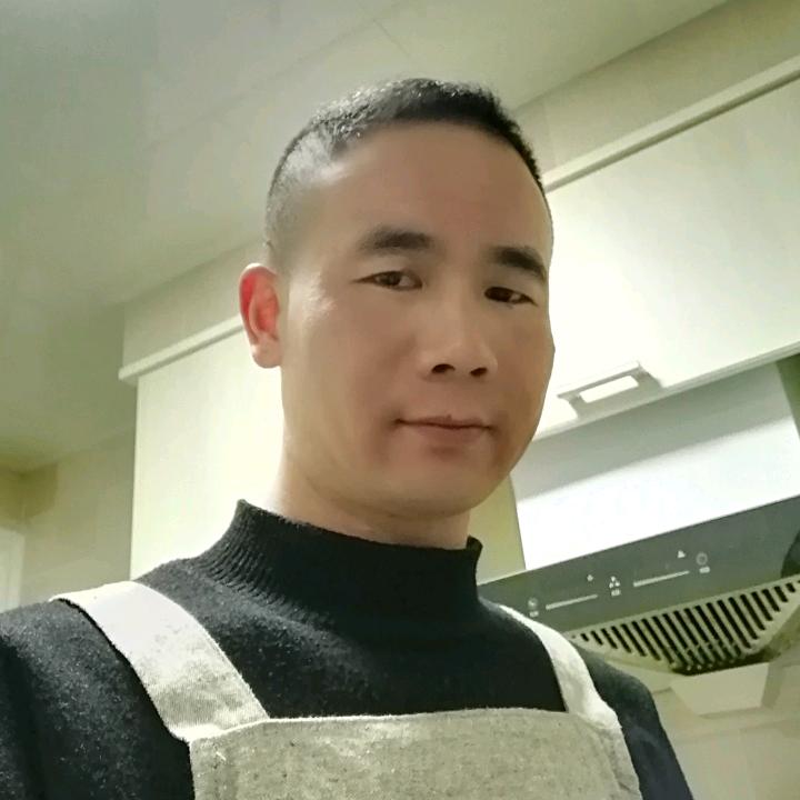 左有红