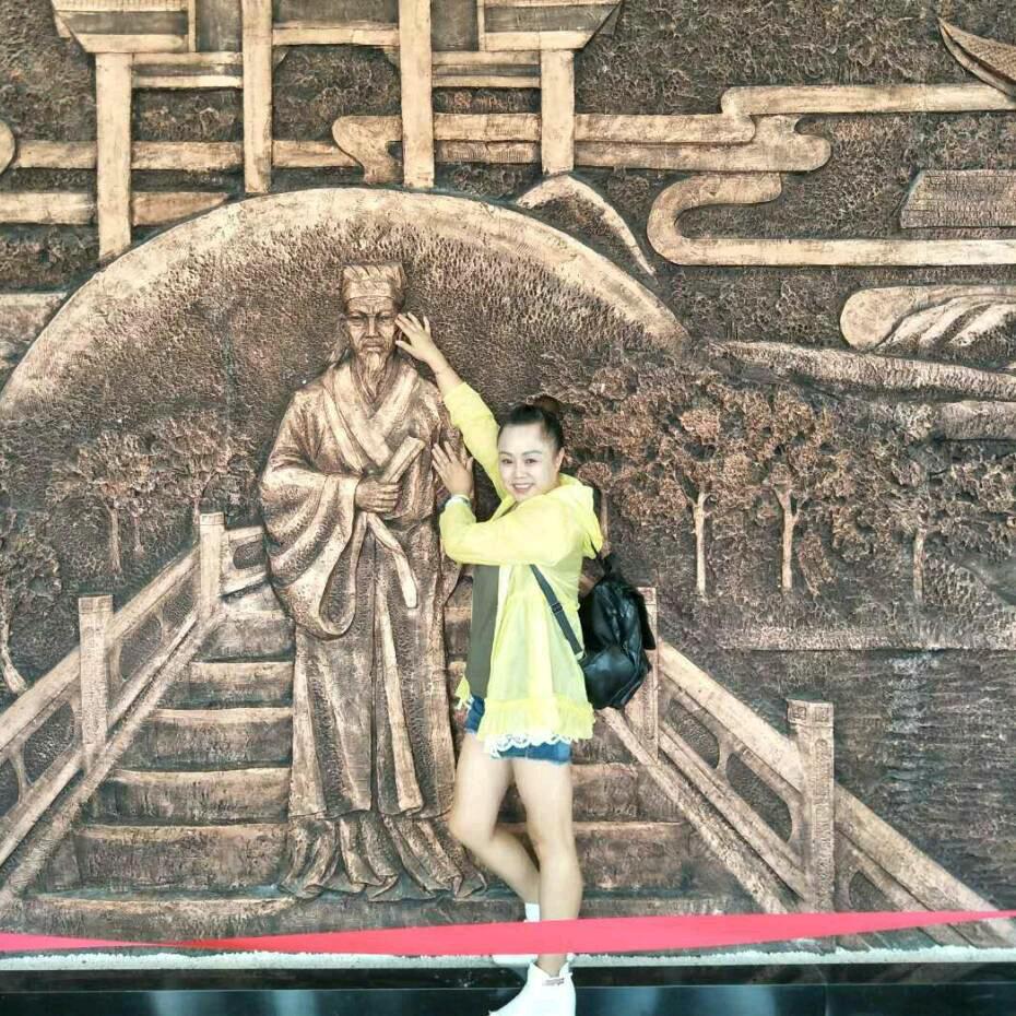 爱唱伤感歌的酷影