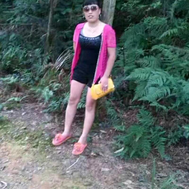 侯芳美