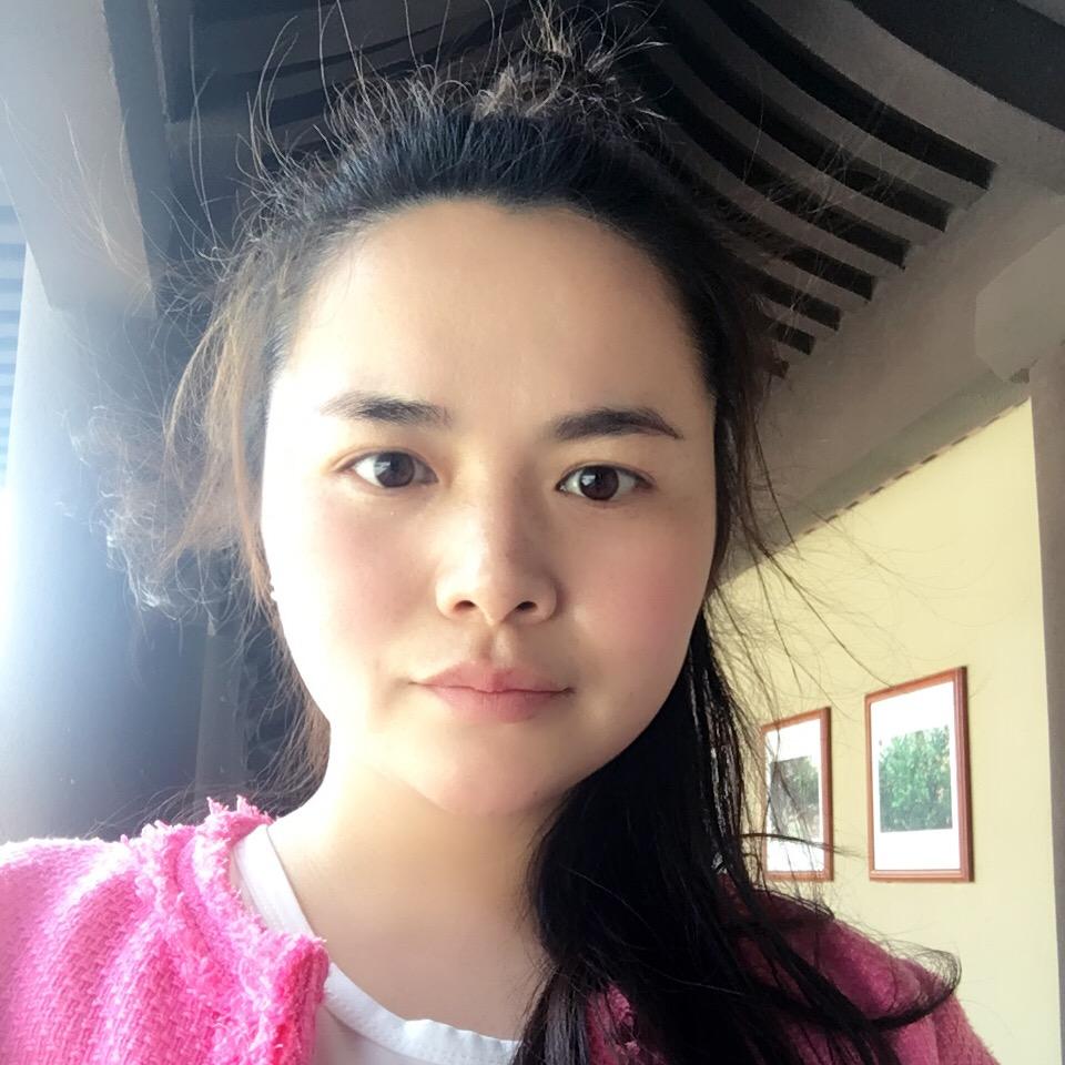 华
