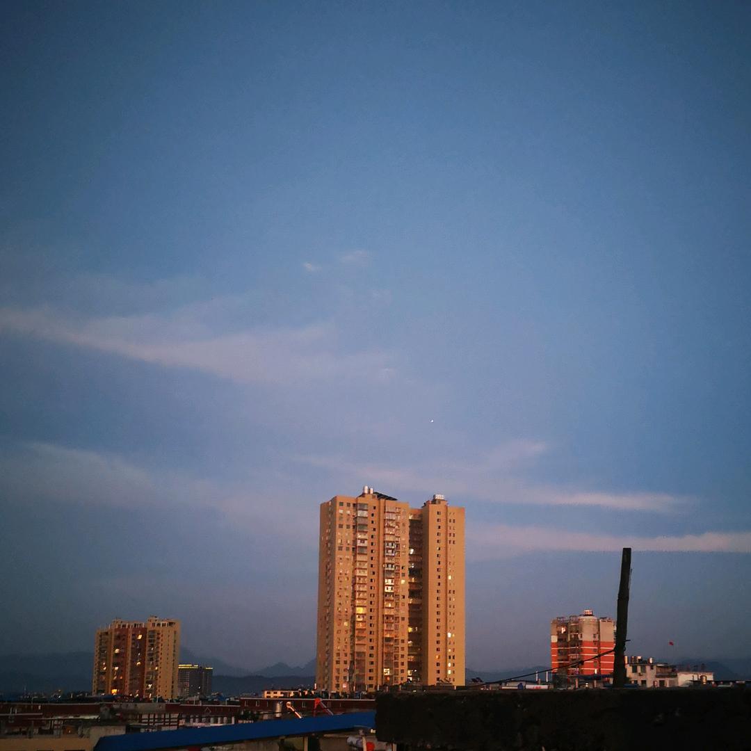 破茧成蝶