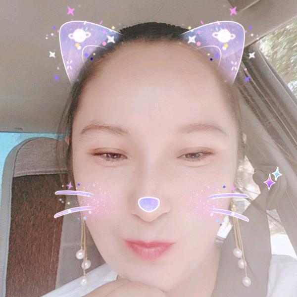 阿依古丽. 加帕尔