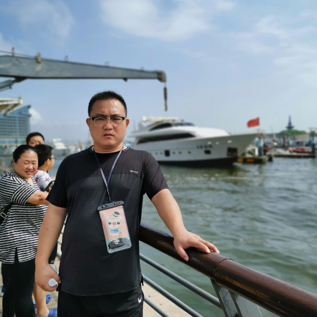 何其油幸，与李相伴