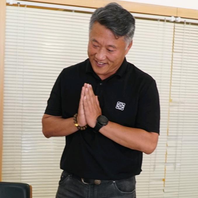 文化商人郝照明