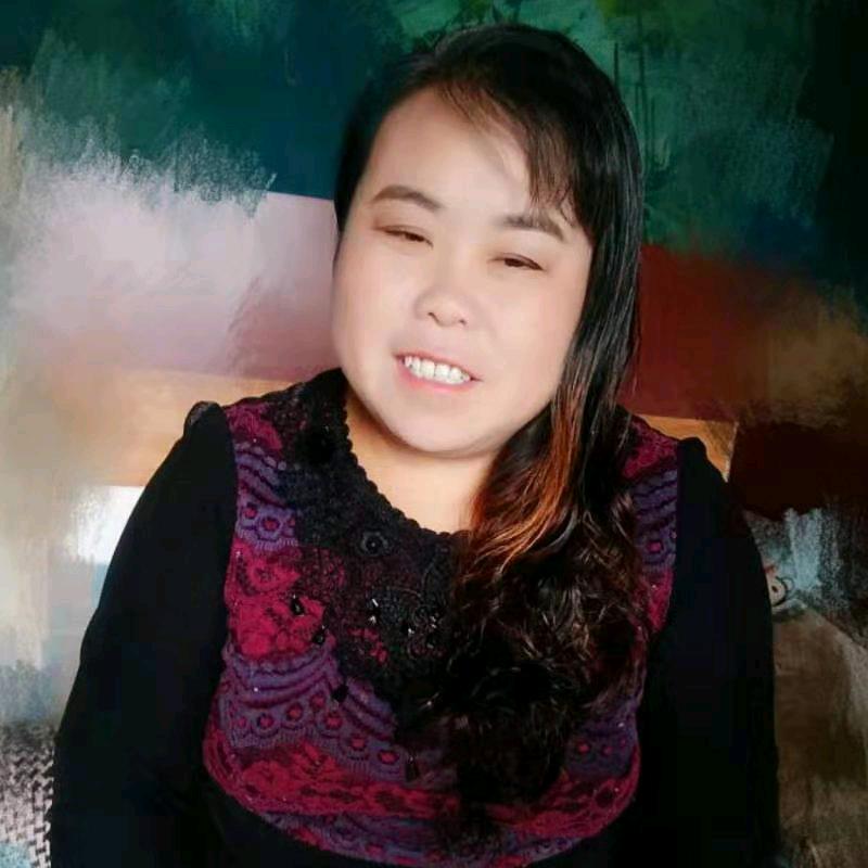 英子