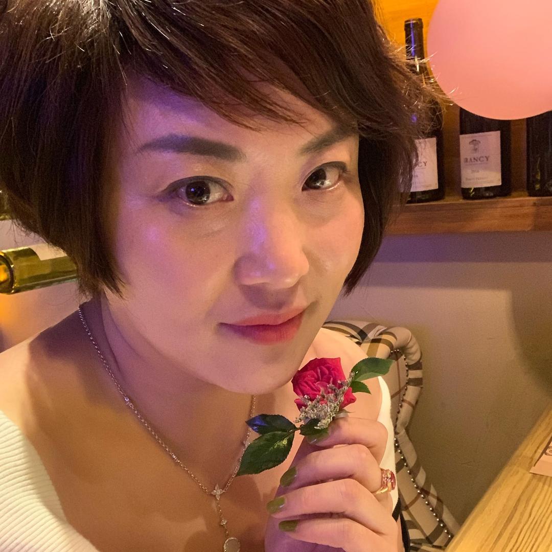 甜甜 555