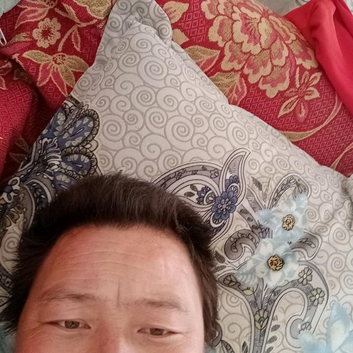 用双手打造自己的幸福