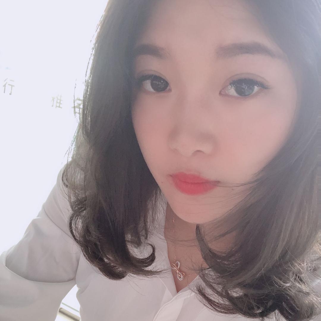 婷曼逸～雅名车行雅雅