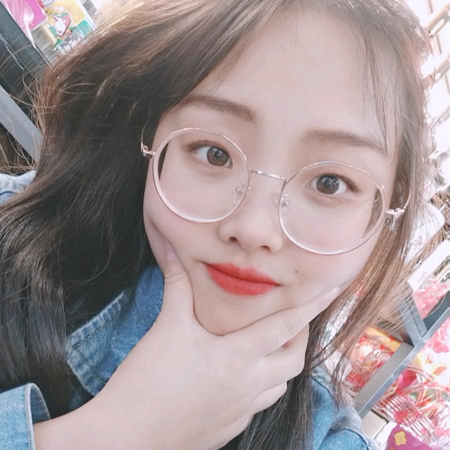 百里洲金小姐