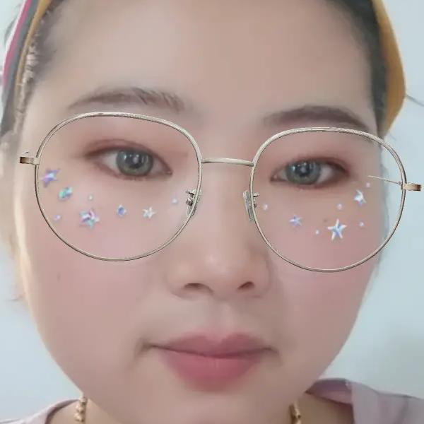 不做谁的谁只做陈家二小姐