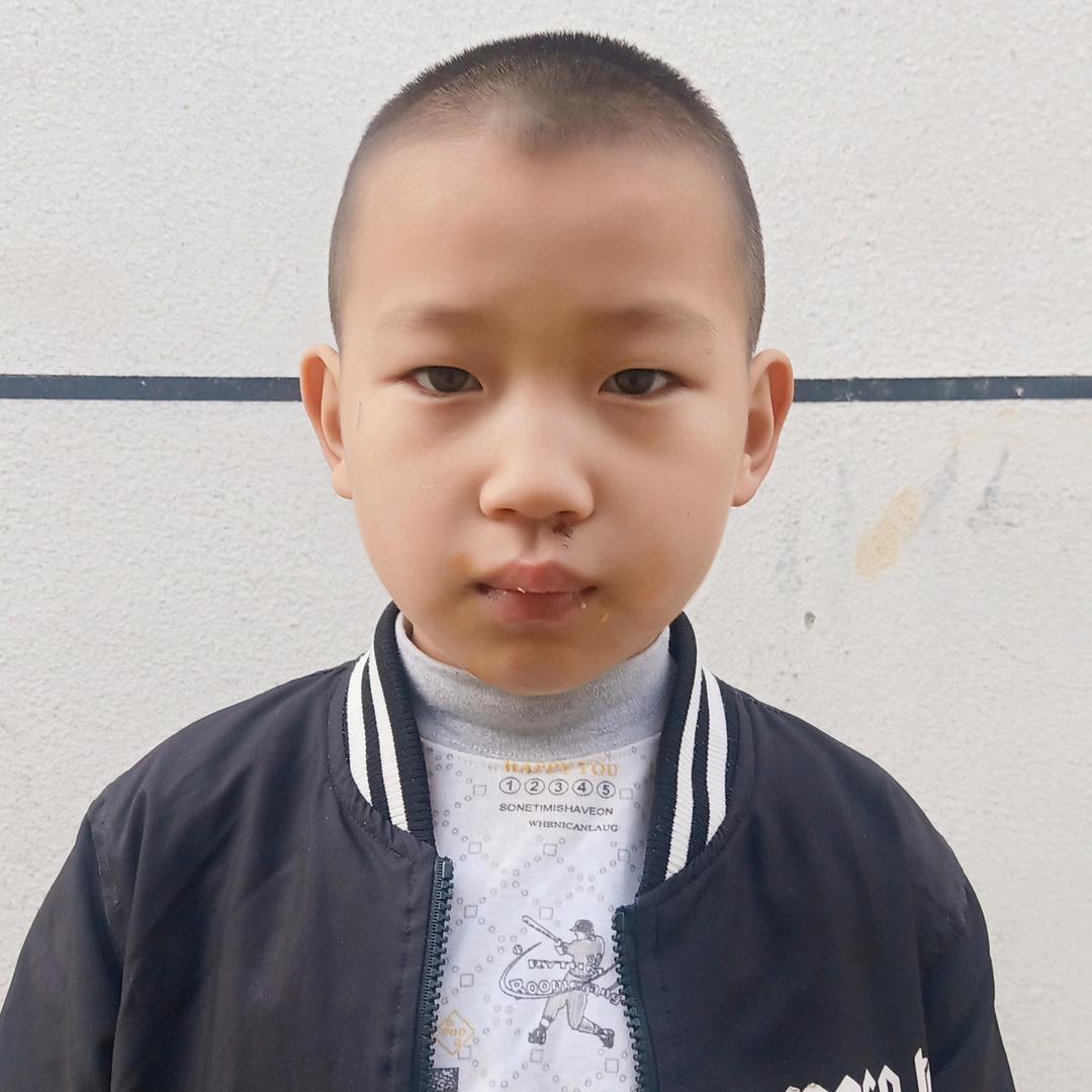 李小昊