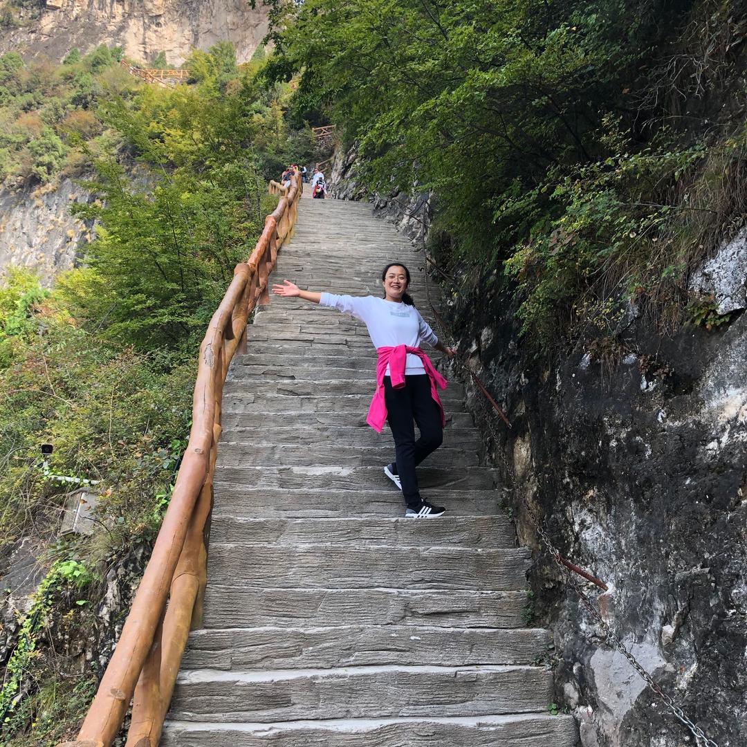 丽