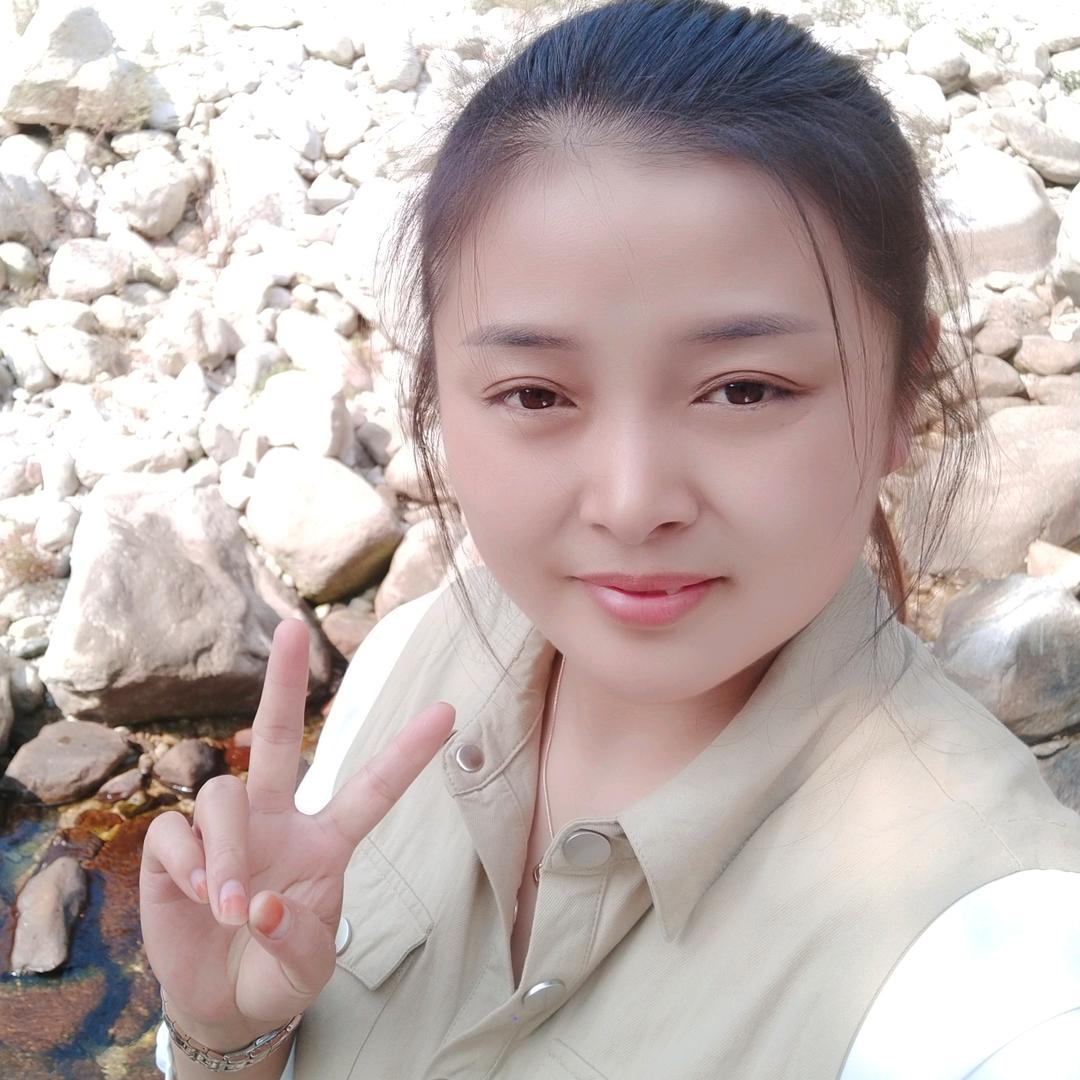 十里铺骨汤刀削面铁锅柴鸡