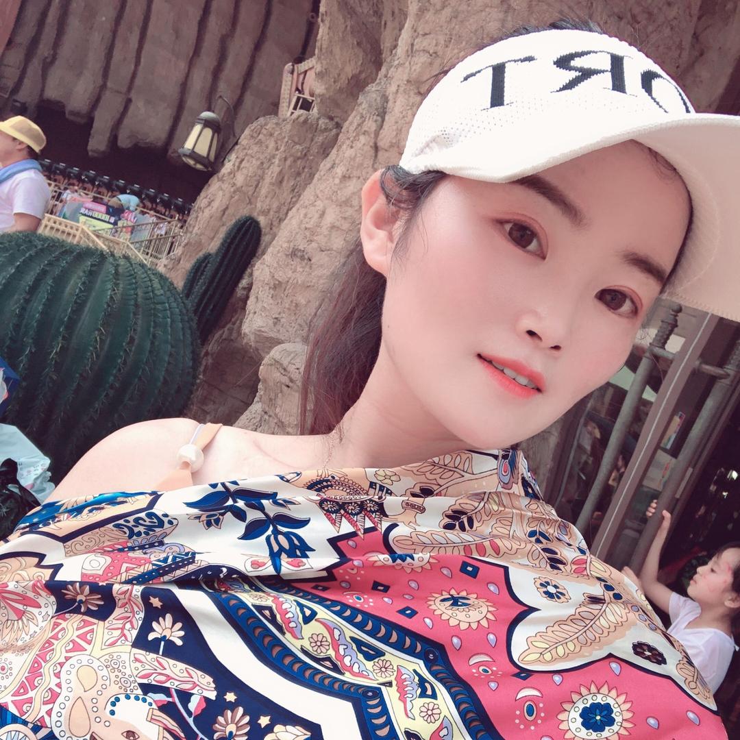 绣 美 国 际