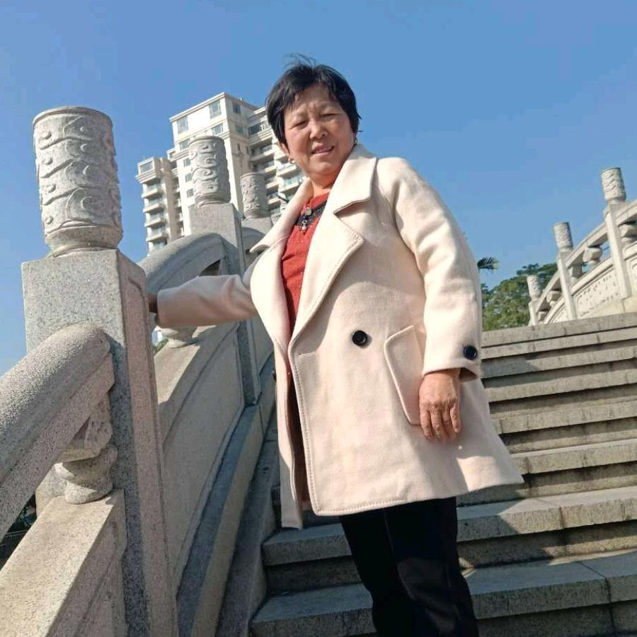 余苏氏