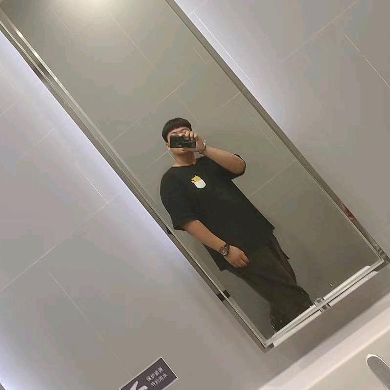 🔩拉条小王子（轩儿的🍔）
