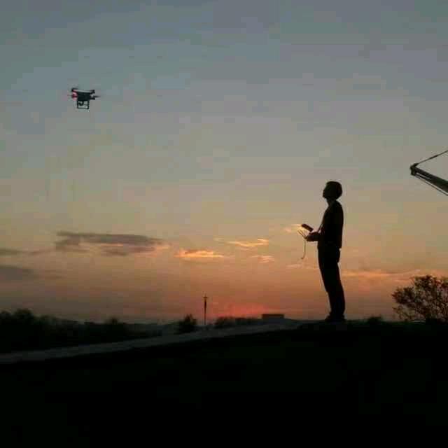 安徽彼得罗无人机吊运