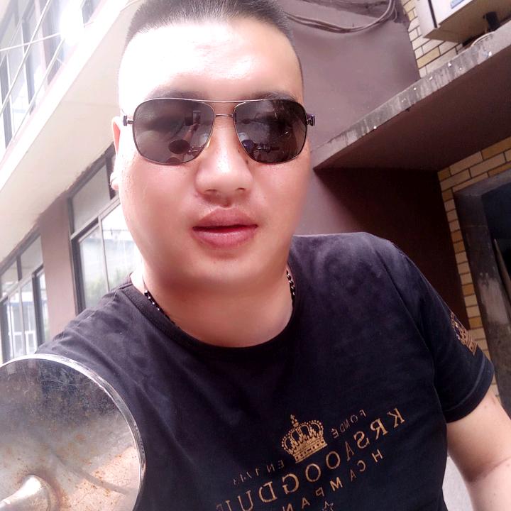 我有故事你有酒吧