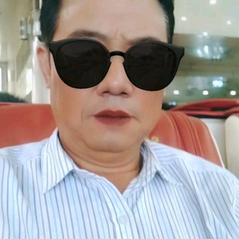 张帅气