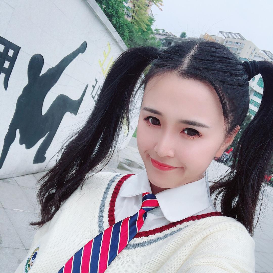 圆圆姐姐猫小妖