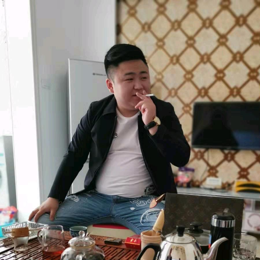 活泼的张开心