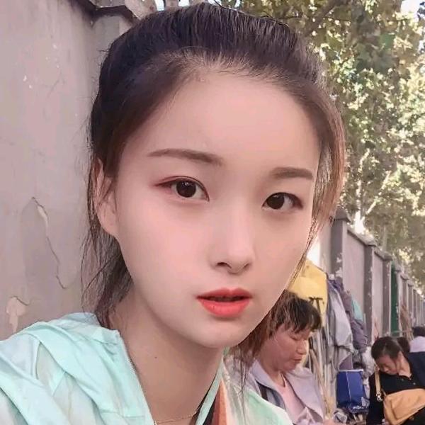 一个只看漂亮的看客