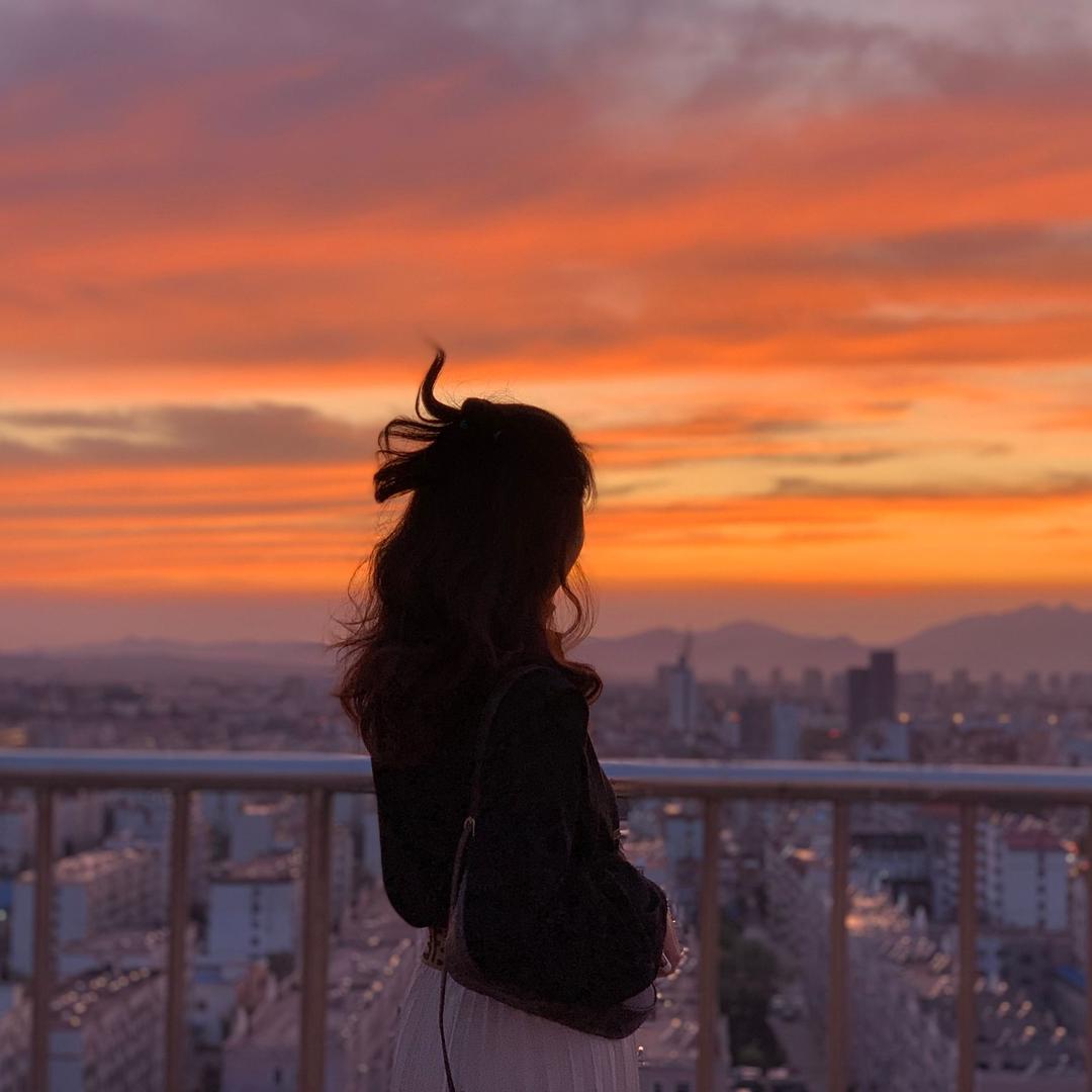 是花总吖