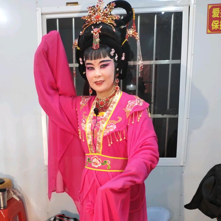 金秀春