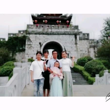 河北姑娘贵州媳妇（四季理发店）