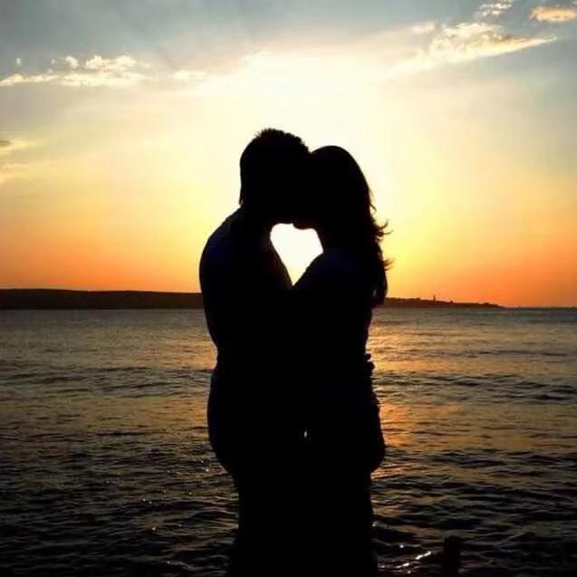 丰县周嗨鸭黑鸭卤菜店