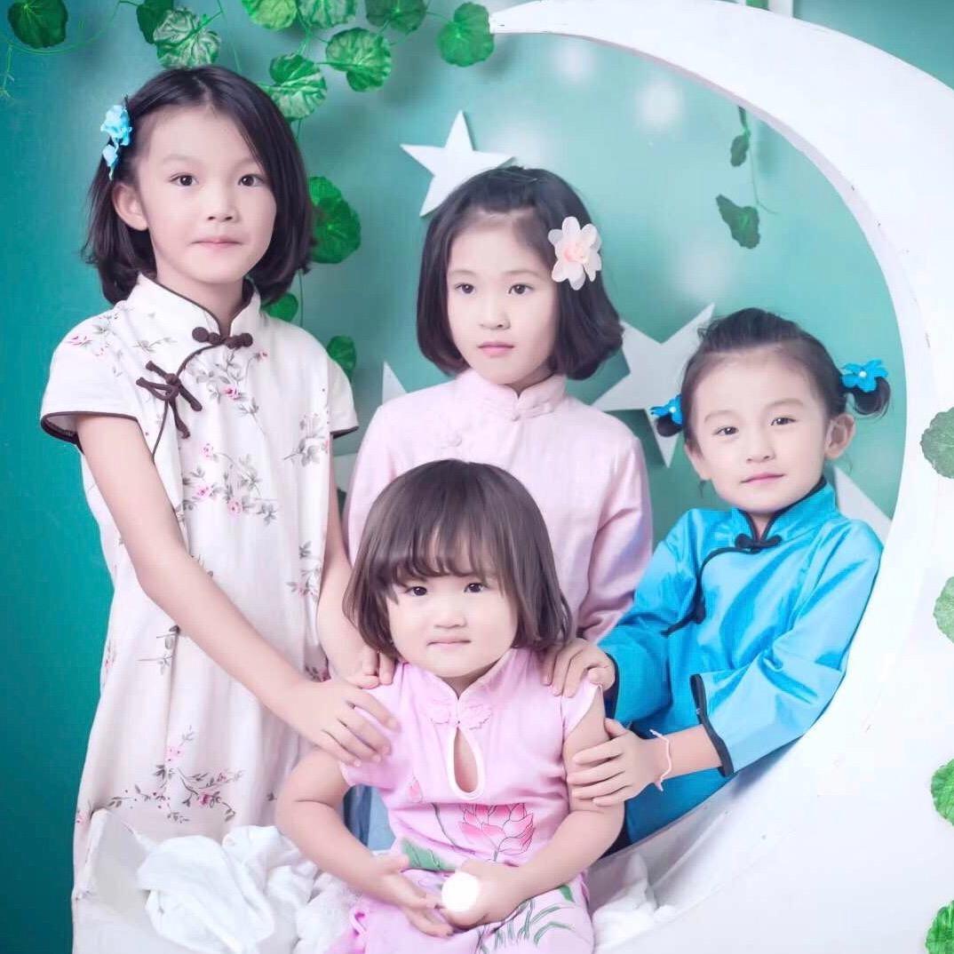 四个姑娘的帅帅爸