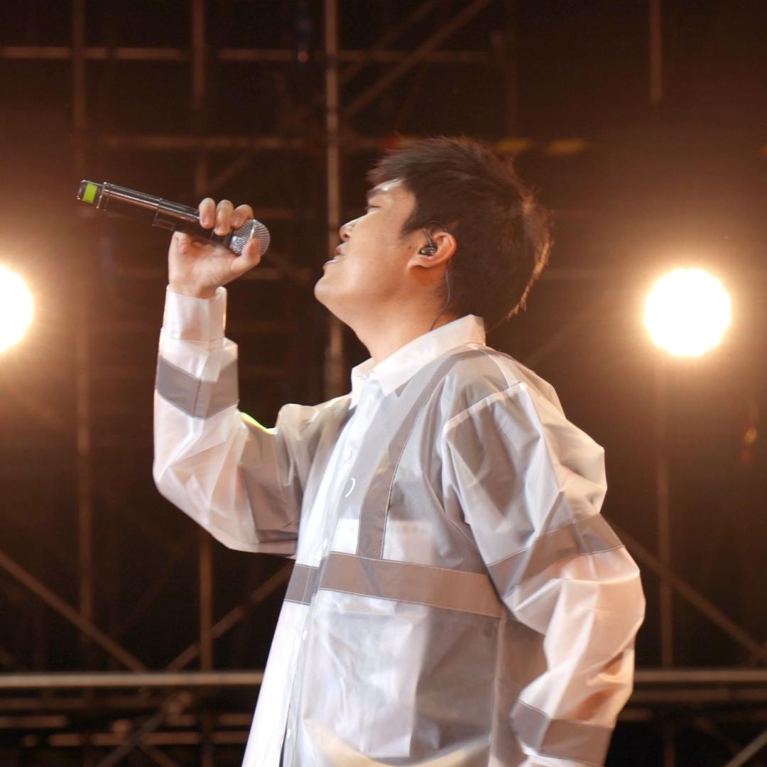 程渤智