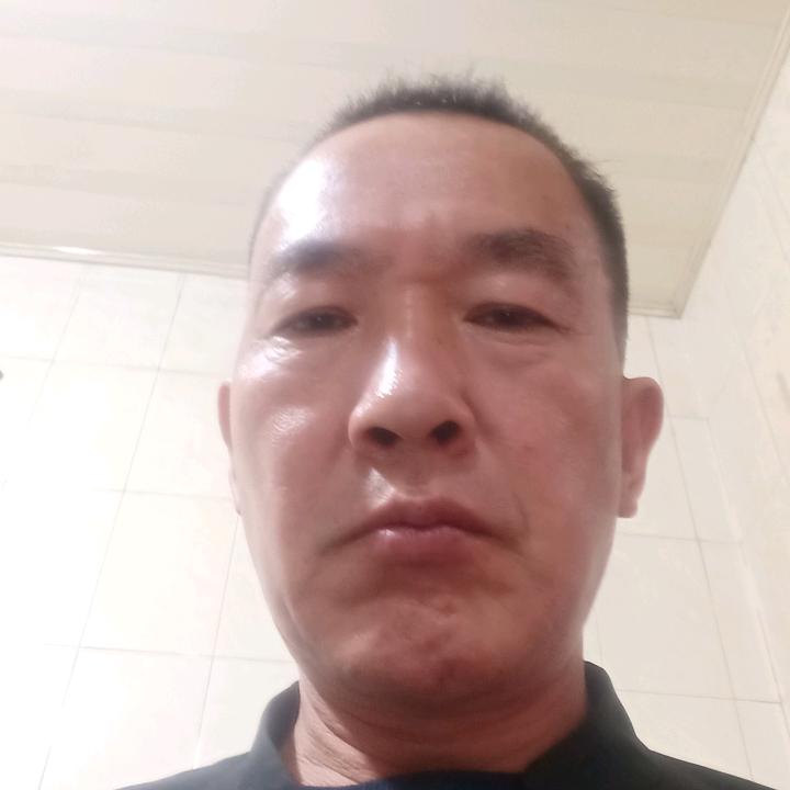 甘英显达电机