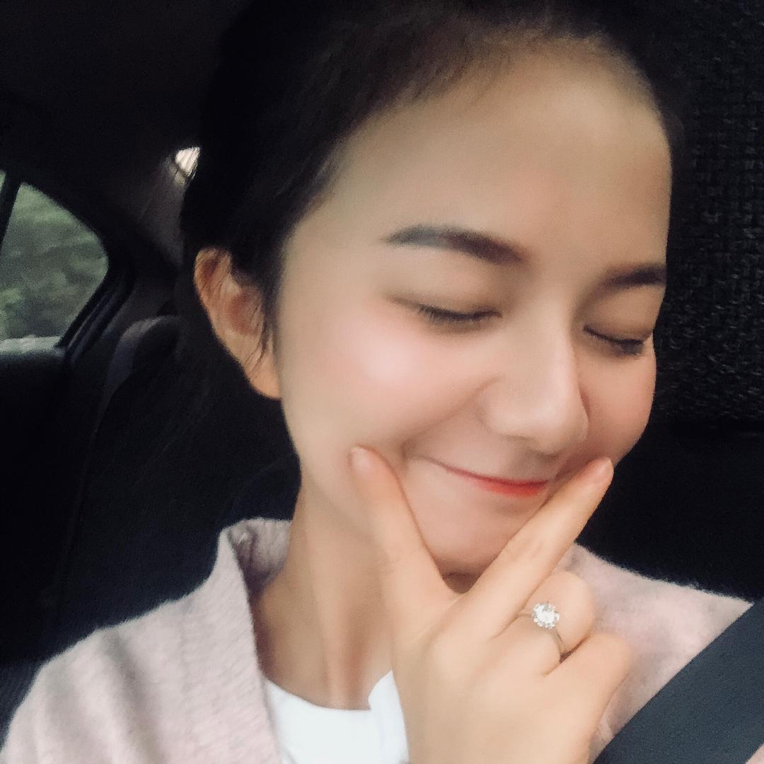 圆圆脸的小曾🙈