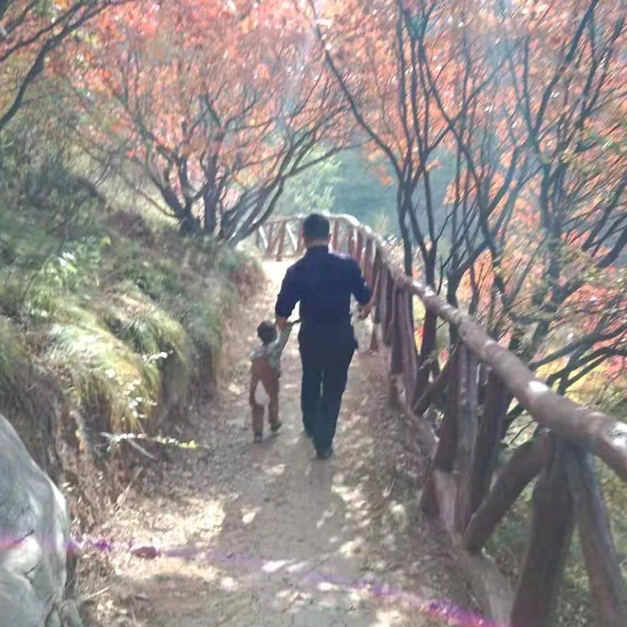 朔哥洛妹