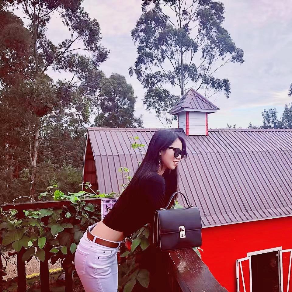 90后的赵小姐姐