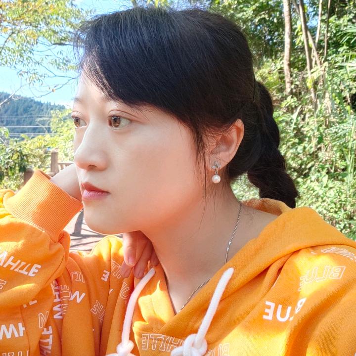 🍀文婵（ 婵影倚窗）