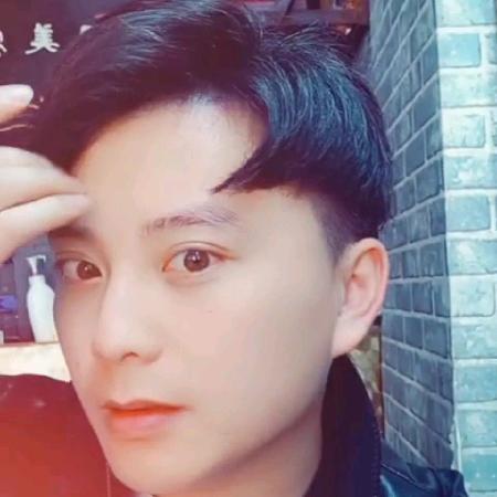 瑞金市象湖镇动感艺空间理发店