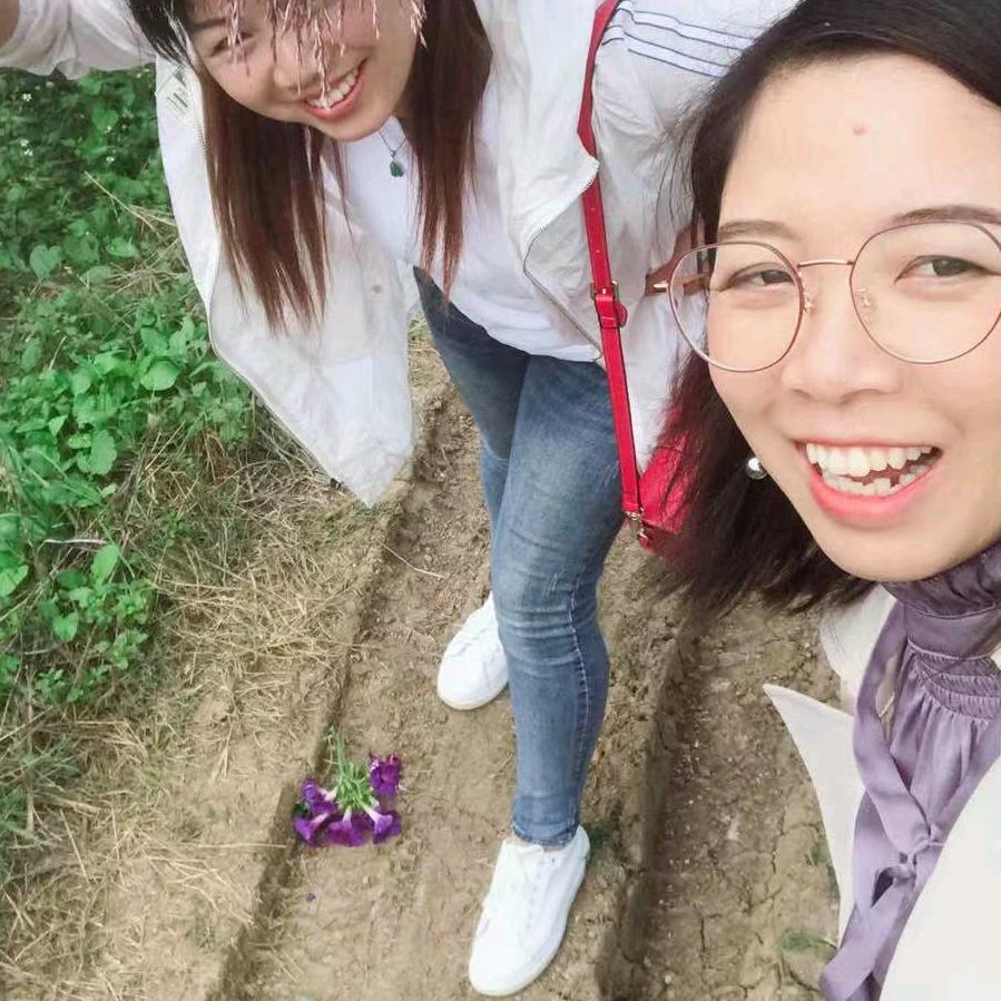 心语，小花