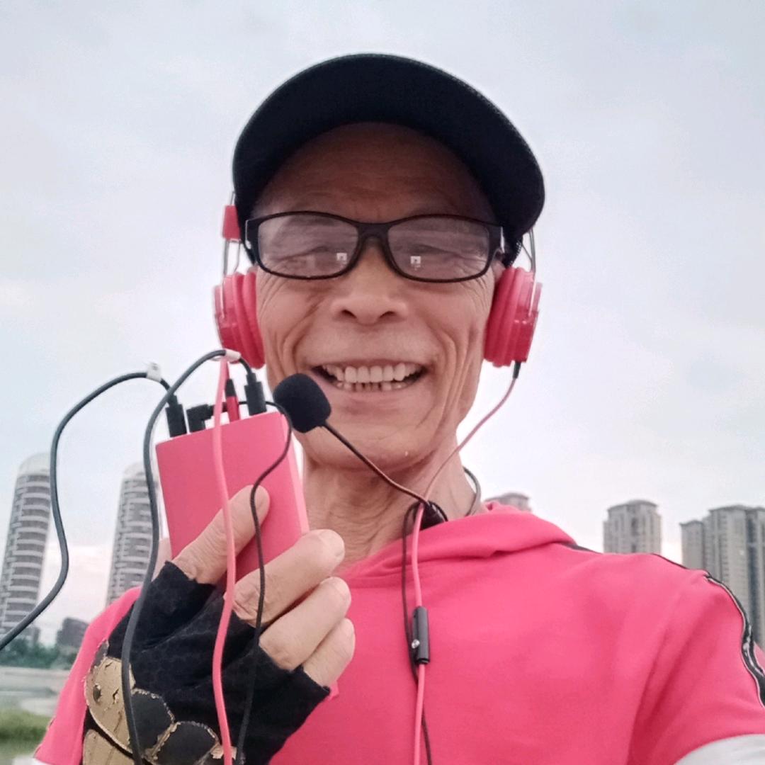 北辰文盲人: