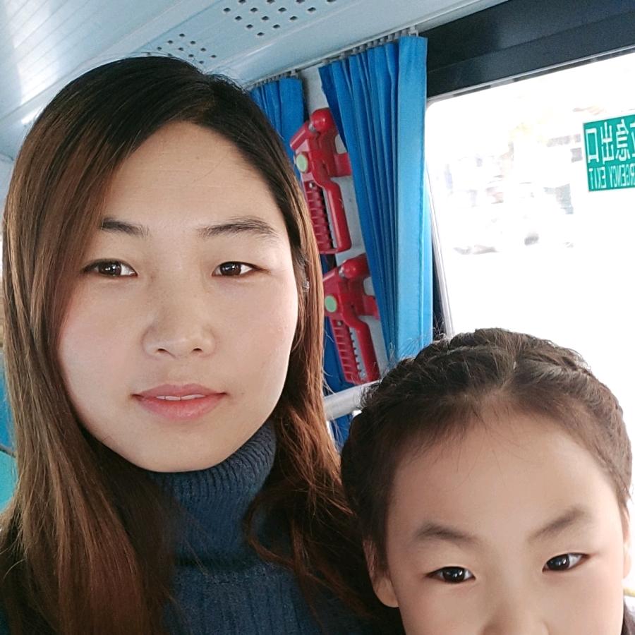 盼盼（单亲妈妈）