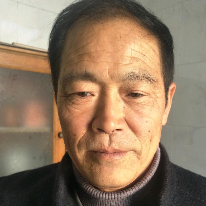 用户597121353818